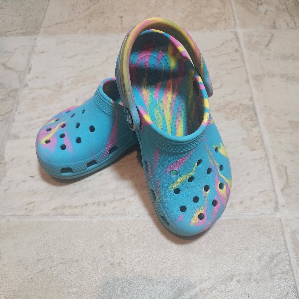 CROCS  Classic Rainbow